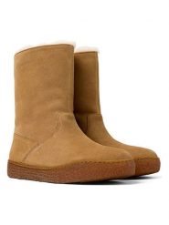 Camper Skórzane botki zimowe w kolorze jasnobrązowym rozmiar: 36. Brązowe botki Camper, bez wzorów, ze skóry, bez obcasa, bez zapięcia. Za 287.84 zł.