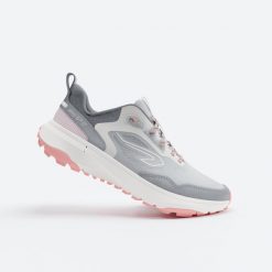 Buty do biegania damskie Kiprun JF190 Grip. Białe buty do biegania KALENJI, bez wzorów, bez zapięcia, do biegania. Za 189.99 zł.