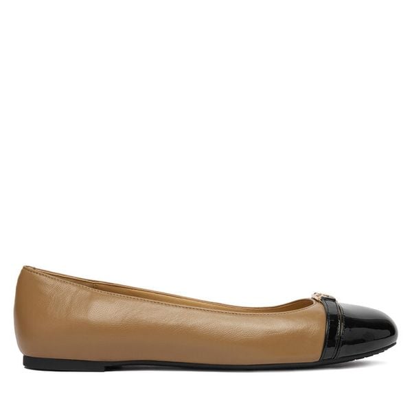 Baleriny MICHAEL Michael Kors. Brązowe baleriny MICHAEL Michael Kors, bez wzorów, bez obcasa, bez zapięcia. Za 419.99 zł.