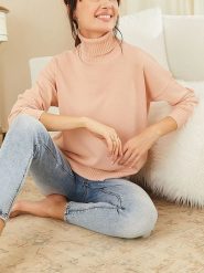 Milan Kiss Golf w kolorze łososiowym rozmiar: XL. Pomarańczowe swetry Milan Kiss, xl, bez wzorów, bez ramiączek. Za 130.99 zł.