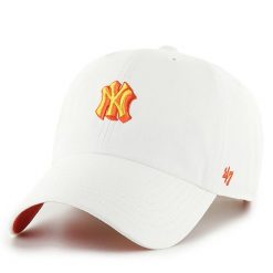 Czapka z daszkiem 47 Brand. Białe czapki z daszkiem 47 Brand, bez wzorów. Za 109.99 zł.