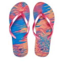 Japonki 4F. Brązowe japonki 4f, bez wzorów, sportowe. Za 49.99 zł.