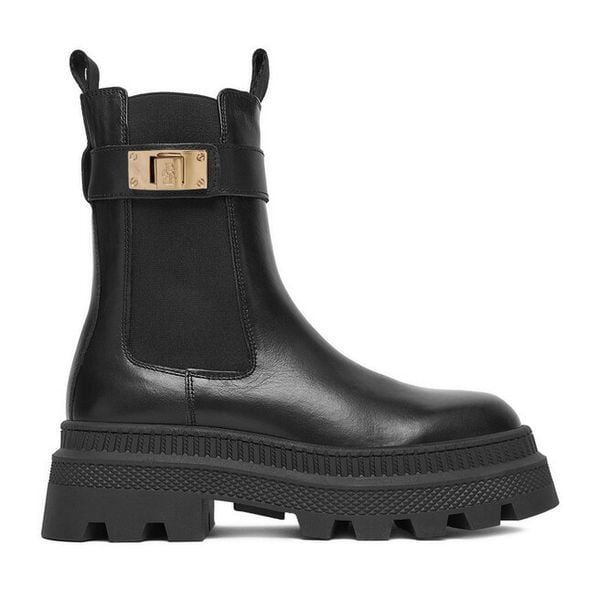 Sztyblety Badura. Czarne botki Badura, bez wzorów, bez obcasa, na płaskiej podeszwie, bez zapięcia. Za 319.99 zł.