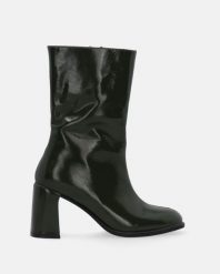 LAKIEROWANE BOTKI NA OBCASIE 160H02 Y203 GREE. Botki Venezia, bez wzorów, z lakierowanej skóry, bez obcasa, na obcasie, bez zapięcia. Za 269.00 zł.