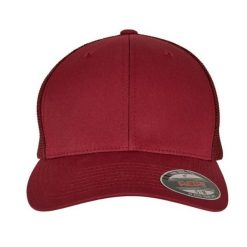 Siatkowa Czapka Z Daszkiem. Czerwone czapki z daszkiem FLEXFIT, bez wzorów, sportowe. Za 68.99 zł.