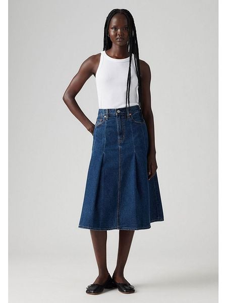 Levi's Spódnica dżinsowa w kolorze granatowym rozmiar: W23. Niebieskie spódnice Levi's, s, z aplikacjami, z bawełny, klasyczne, midi. Za 123.25 zł.