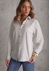 Biała Koszula z Bawełną w Prążki ze Zdobionymi Guzikami Mirasea. Białe koszule Renee, m, z aplikacjami, z bawełny, eleganckie, bez kołnierzyka, bez ramiączek. Za 69.99 zł.