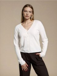 Sweter z domieszką wełny i wiskozy - biały. Białe swetry Sinsay, l, bez wzorów, z wełny, bez ramiączek. Za 39.99 zł.