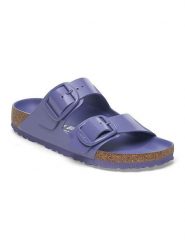 Birkenstock Skórzane klapki "Arizona" w kolorze fioletowym rozmiar: 40. Różowe klapki Birkenstock, bez wzorów, klasyczne, z otwartym noskiem, bez obcasa, bez zapięcia. Za 460.12 zł.