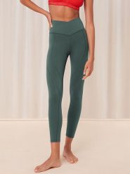 Triumph Legginsy sportowe "Cardio" w kolorze zielonym rozmiar: M. Zielone legginsy Triumph, m, bez wzorów, z materiału, outdoorowe. Za 131.12 zł.