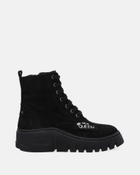 CZARNE BOTKI Z NUBUKU 0242270 NU BLACK. Czarne botki Venezia, bez wzorów, z nubiku, bez obcasa, bez zapięcia. Za 249.00 zł.