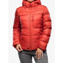 Kurtka puchowa damska Berghaus MTN Arete Ultra Down Hoody. Czerwone kurtki narciarskie Berghaus, na zimę, m, bez wzorów, z puchu, bez kaptura, narciarskie. Za 1,217.99 zł.