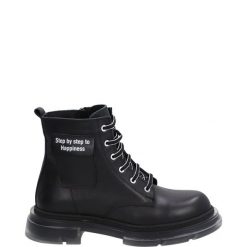 SPORTOWE BOTKI 2849646 BLACK. Czarne botki Venezia, bez wzorów, ze skóry, sportowe, bez obcasa, bez zapięcia. Za 239.00 zł.