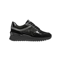 Buty sportowe damskie Geox Desya. Czarne buty treningowe Converse, bez wzorów, ze skóry, bez zapięcia. Za 588.00 zł.