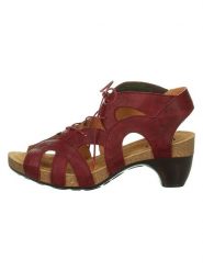 Think! Skórzane sandały "Traudi" w kolorze czerwonym rozmiar: 39. Czerwone sandały Think!, bez wzorów, z otwartym noskiem, bez obcasa, na koturnie, bez zapięcia. Za 310.35 zł.