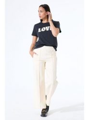 Garcia Spodnie w kolorze kremowym rozmiar: XS. Brązowe spodnie materiałowe Garcia, bez wzorów, z materiału. Za 141.19 zł.