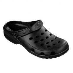 Klapki damskie beco, czarne. Czarne klapki 47 Brand, bez wzorów, z materiału, bez obcasa, bez zapięcia. Za 193.99 zł.