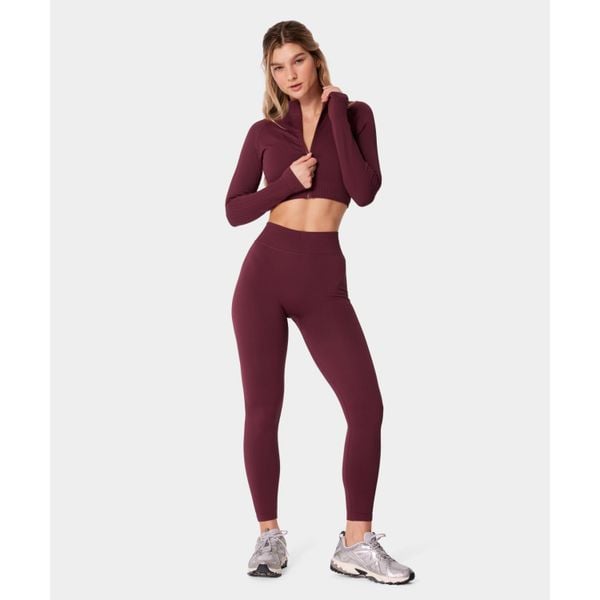 Legginsy bezszwowe Carpatree Elite fioletowe. Fioletowe legginsy Carpatree, bez wzorów, z elastanu. Za 169.99 zł.