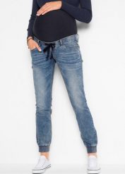 Ciążowe joggersy jeansowe z bawełny organicznej. Niebieskie jeansy bonprix, bez wzorów, z bawełny. Za 169.99 zł.