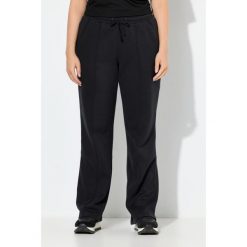 Damskie Spodnie dresowe zaszewki szerokie nogawki elastyczny pas. Czarne spodnie dresowe Ulla Popken, bez wzorów, z bawełny, długie. W wyprzedaży za 191.99 zł.