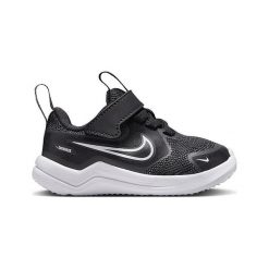 Buty multisportowe NIKE COSMIC RUNNER PS. Białe buty do biegania Nike, bez wzorów, bez zapięcia, do biegania. Za 321.00 zł.