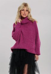 Fioletowy Golf Oversize Malia. Fioletowe swetry Renee, bez wzorów, z dzianiny, klasyczne, bez ramiączek. W wyprzedaży za 111.99 zł.