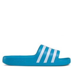 Klapki adidas. Niebieskie klapki adidas, bez wzorów, sportowe, bez obcasa, bez zapięcia. Za 99.99 zł.