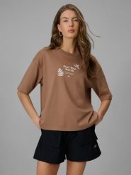 4F T-shirt regular z nadrukiem damski - beżowy S. Brązowe t-shirty 4f, s, bez wzorów, z dzianiny, klasyczne, bez kołnierzyka, bez ramiączek. Za 79.99 zł.