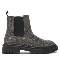 Sztyblety Steve Madden. Szare botki Steve Madden, bez wzorów, bez obcasa, na płaskiej podeszwie, bez zapięcia. Za 519.99 zł.