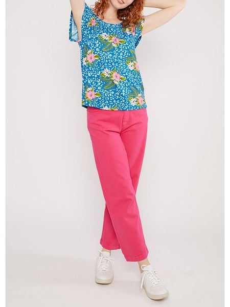 Blutsgeschwister Bluzka "Frilly" w kolorze niebieskim rozmiar: S. Niebieskie bluzki Blutsgeschwister, s, bez wzorów, z wiskozy, klasyczne, bez kołnierzyka, bez ramiączek. Za 70.08 zł.