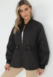Czarna Kurtka Pikowana Bomberka Ellieanna. Czarne kurtki Born2be, l, bez wzorów, eleganckie, bez kaptura. W wyprzedaży za 167.99 zł.