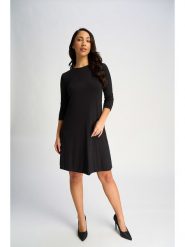 Marks & Spencer Sukienka w kolorze czarnym rozmiar: 38. Czarne sukienki Marks & Spencer, na co dzień, bez wzorów, bez kołnierzyka, bez ramiączek, mini, proste. Za 41.88 zł.