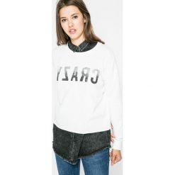 SH - Bluza Molia. Bluzy marki SH. W wyprzedaży za 99.90 zł.