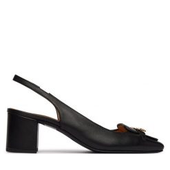 Półbuty LOVE MOSCHINO. Czarne półbuty wsuwane Love Moschino, bez wzorów, bez obcasa, na płaskiej podeszwie. Za 1,139.00 zł.