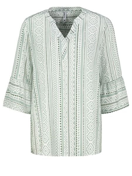 Sublevel Bluzka w kolorze zielono-białym rozmiar: M. Zielone bluzki Sublevel, m, bez wzorów, z wiskozy, bez kołnierzyka, bez ramiączek. Za 69.91 zł.