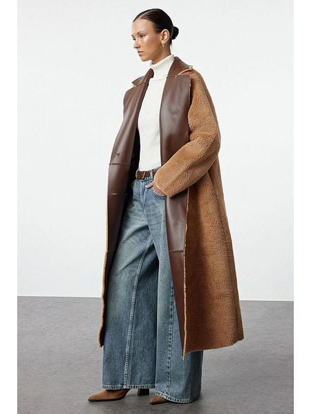 Trendyol Dwustronny płaszcz przejściowy w kolorze ciemnobrązowo-karmelowym rozmiar: 40. Brązowe płaszcze Trendyol, bez wzorów, bez kaptura. Za 231.13 zł.