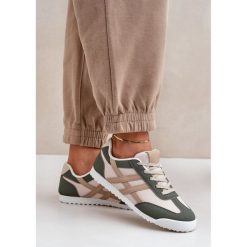 Niskie Tenisówki Trampki Damskie Beżowo-Zielone. Zielone trampki bez wzorów, ze skóry, eleganckie, bez zapięcia. Za 156.85 zł.