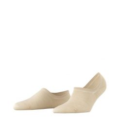 Niewidoczne skarpetki damskie Falke Active Breeze. Czarne skarpetki Falke, bez wzorów, z dzianiny. Za 109.50 zł.