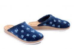 Inblu CT-49 004 granatowy, klapki damskie. Niebieskie klapki Inblu, bez wzorów, bez obcasa, bez zapięcia. Za 67.99 zł.