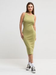Sukienka damska midi khaki Maxinassara 303. Zielone sukienki BIG STAR, l, bez wzorów, bez kołnierzyka, bez ramiączek, midi. W wyprzedaży za 99.99 zł.