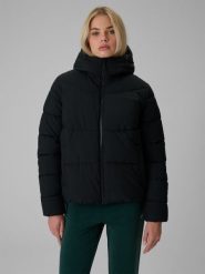 4F Kurtka z wypełnieniem syntetycznym damska - czarna XXL. Czarne kurtki 4f, na zimę, s, bez wzorów, z syntetyku, klasyczne, bez kaptura. Za 399.99 zł.