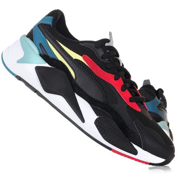 Buty sportowe damskie sneakersy Puma RS-X PUZZLE. Białe buty do biegania Puma, bez wzorów, bez zapięcia, do biegania. W wyprzedaży za 199.00 zł.