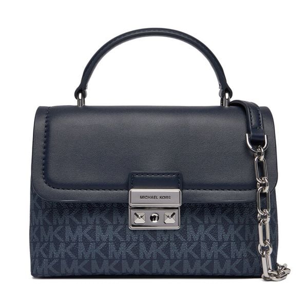 Torebka MICHAEL Michael Kors. Niebieskie torebki klasyczne MICHAEL Michael Kors, bez wzorów, klasyczne, bez dodatków. Za 1,099.00 zł.