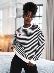 Bluza - wielobarwny. Bluzy Sinsay, l, bez wzorów, bez kaptura, do biegania. Za 39.99 zł.