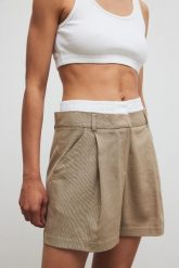 Eleganckie szorty z lnem w kolorze TAUPE - ORIO-XL. Białe szorty Marsala, bez wzorów, z bawełny, eleganckie. Za 319.90 zł.