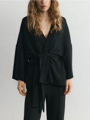 Bluza kimono z modalem - czarny. Czarne bluzy Reserved, l, bez wzorów, z dzianiny, bez ramiączek, bez kaptura. Za 139.99 zł.