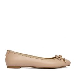 Baleriny Beverly Hills Polo Club. Brązowe baleriny Beverly Hills Polo Club, bez wzorów, bez obcasa, bez zapięcia. Za 299.99 zł.