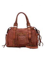 Melina C Skórzana torebka "Pontebba" w kolorze brązowym - 37 x 27 x 8 cm rozmiar: onesize. Brązowe torebki klasyczne Melina C, bez wzorów, z materiału, przez ramię, bez dodatków. Za 543.99 zł.