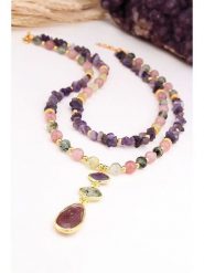 L'Atelier de Gaia Pozłacany naszyjnik z ametystami i elementami ozdobnymi - dł. 45 cm rozmiar: onesize. Różowe naszyjniki L'Atelier de Gaia, z materiału, z ametystem, pozłacane. Za 122.09 zł.