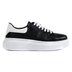 Czarne klasyczne buty sportowe damskie T.Sokolski. Czarne buty treningowe bez wzorów, bez zapięcia. Za 223.79 zł.